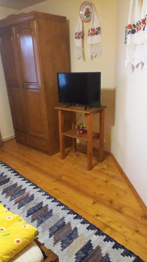 Pensiunea Ghita Vasile Vadu Izei Zewnętrze zdjęcie